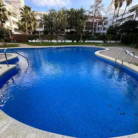 Bonito Con Gran Terraza Y Piscina Comunitaria Av-08 شقة