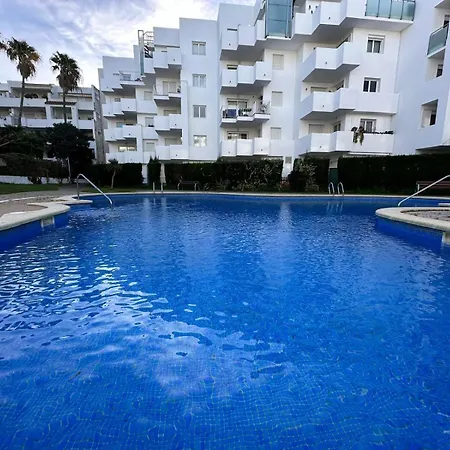 Bonito Con Gran Terraza Y Piscina Comunitaria Av-08 * روساس